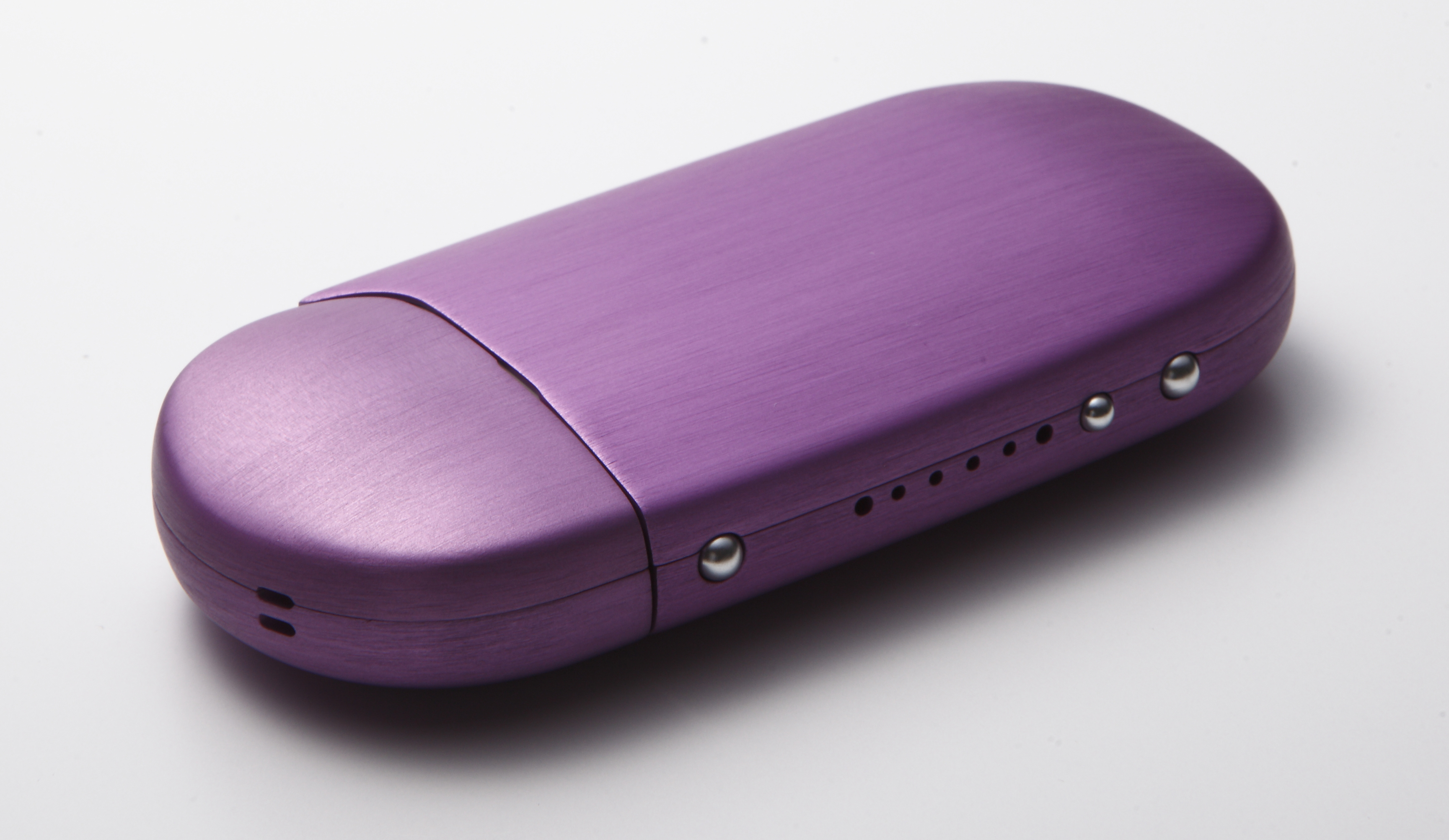 IQOS用アルミケースに新色「ゴールド、グラファイト、パープル」追加